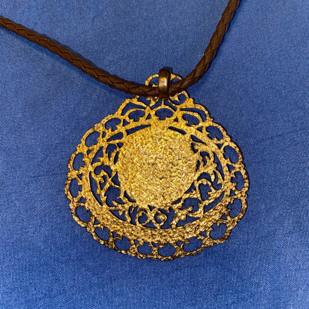 Anthropology - Brooch Necklace with Roman Detail - Picture 2 of 3